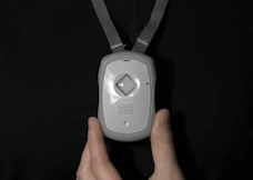 life-assure-premium-mobile-plus-pendant-small