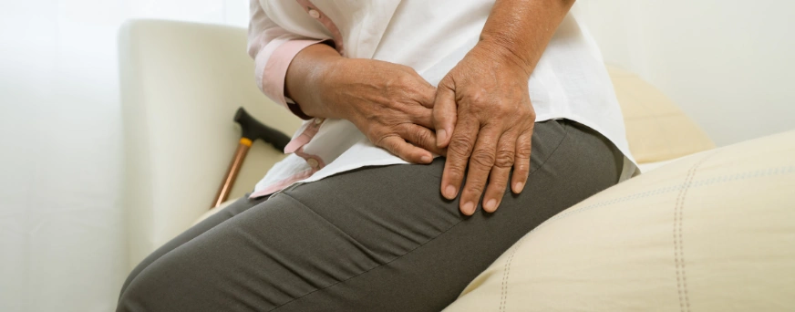 hip-pain-in-seniors-common-causes