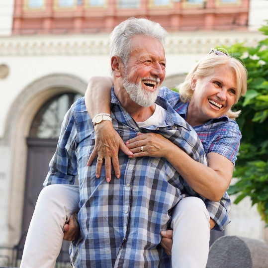 life-assure-elderly-panic-buttons-are-easy-to-use-in-an-emergency