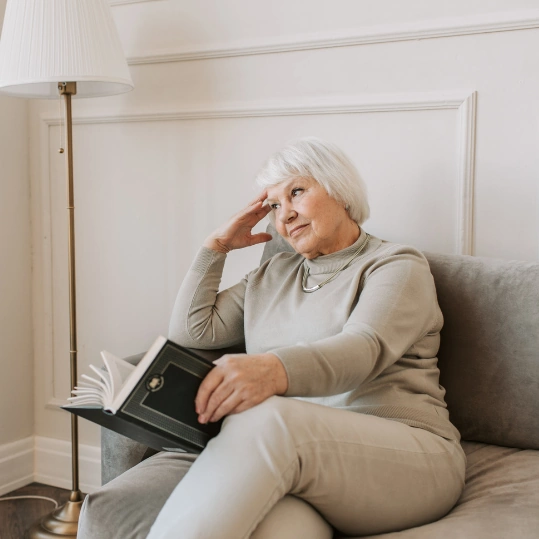 life-assure-medical-alert-canada-has-devices-for-all-seniors